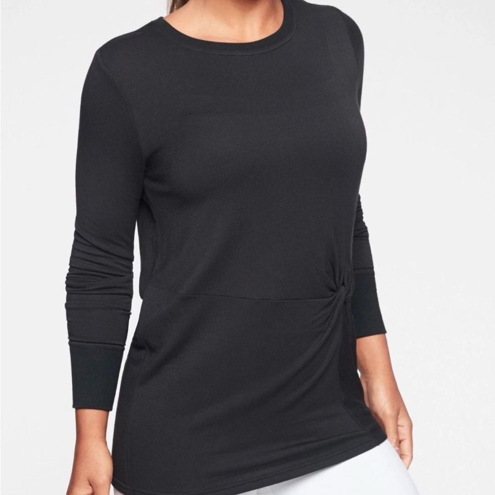 Athleta Nirvana Twist Feont Black Long Sleeve Women's Top. Black. Size Small
